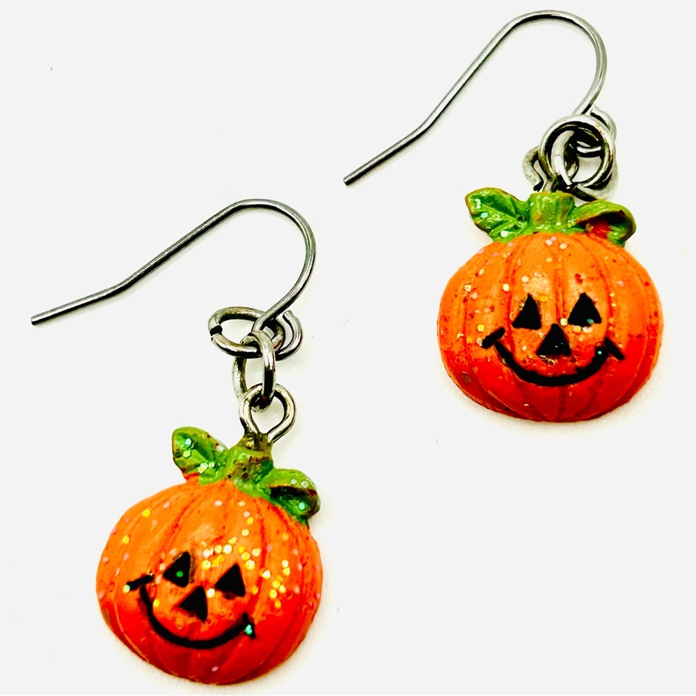 Glittery Jack-O-Lantern pumpkin Haunted Halloween Earrings